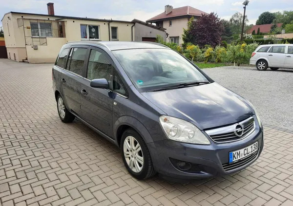 samochody osobowe Opel Zafira cena 12500 przebieg: 200000, rok produkcji 2009 z Pleszew